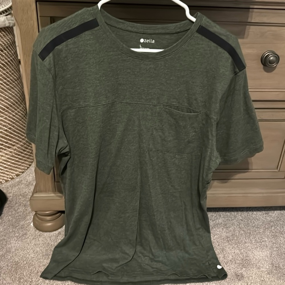 Men’s Zella tshirt